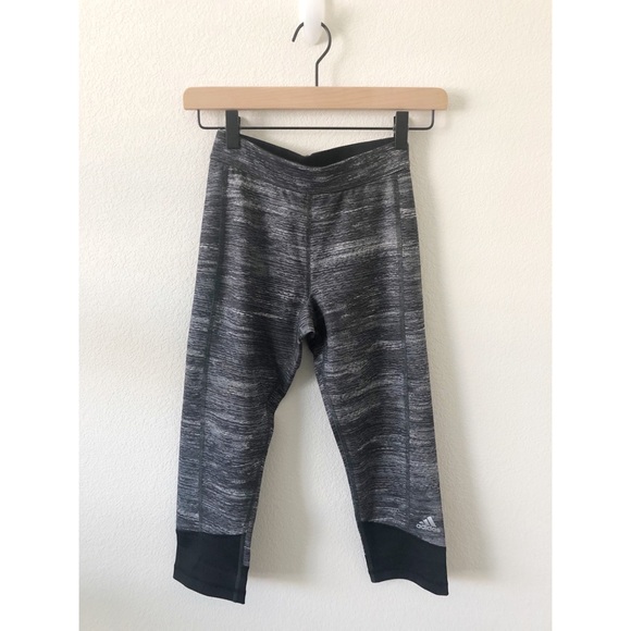 adidas Pants - Adidas TFC Macrohth capri legging